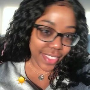 Meet your Posher, Majee'